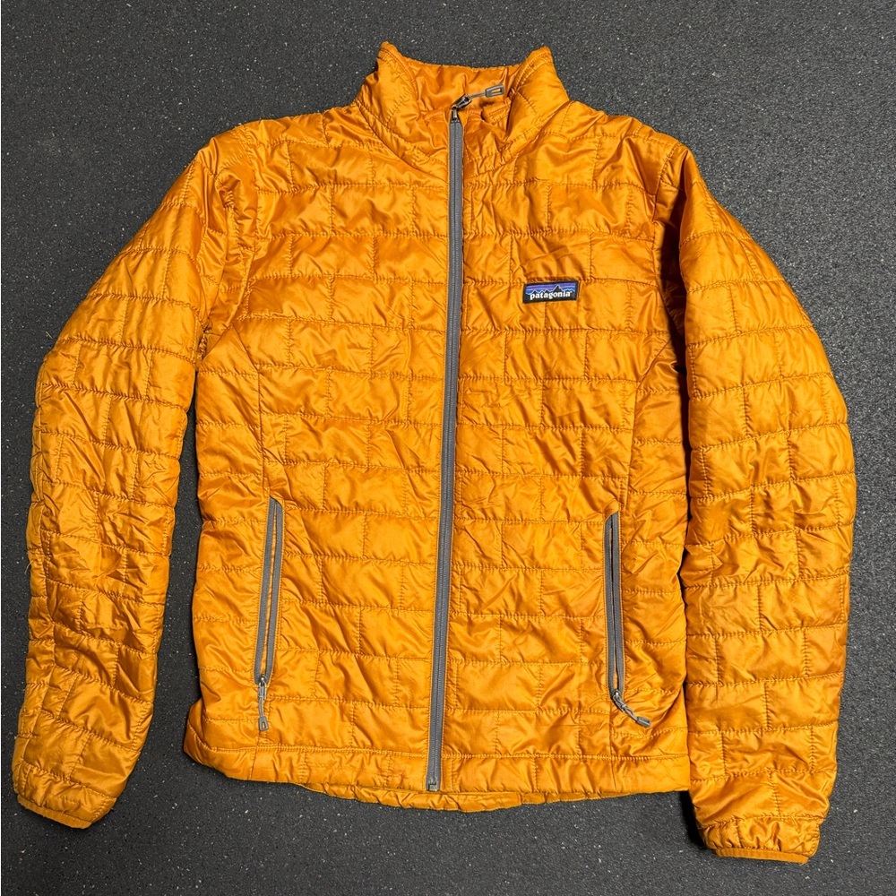 Men’s XS or Women’s Sm Burnt Orange Patagonia Puffer